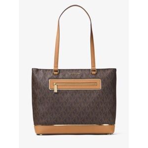 FLASH SALE Large Michael kors tote